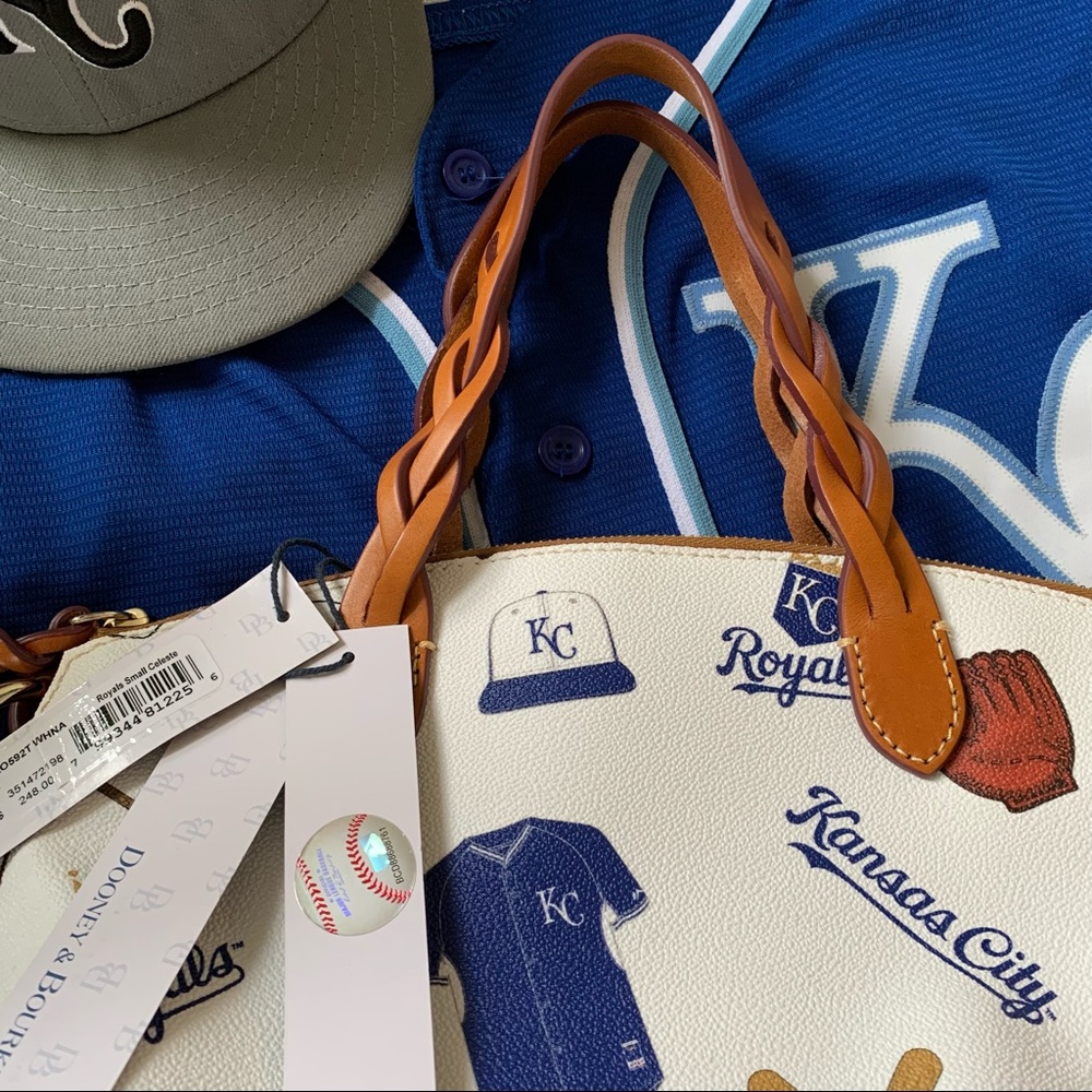 ⚾️ SALE⚾️ *NWT* D&B Dooney & Bourke KC Royals Small Celeste Bag - Picture 7 of 11